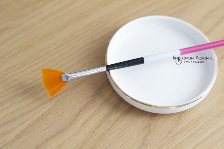 pędzelek do chlapań a.jpg