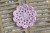 mała-serwetka-na-szydełku-do-scrapbookingu-6cm-lila.jpg
