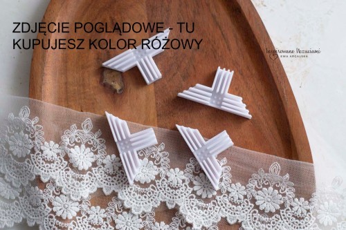 narożniki wewnętrzne do pudełek białe.jpg