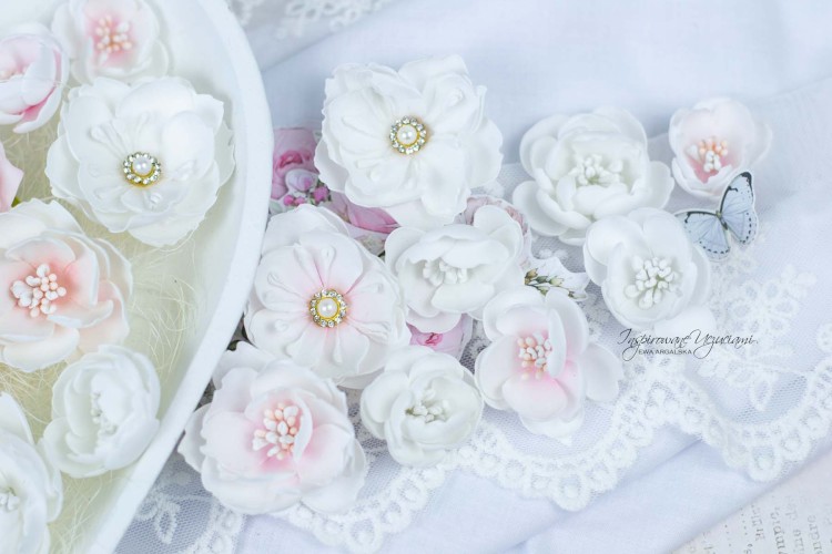kwiaty-z-foamiranu-foamiran-flower-wykrojniki-lady-e-design-dies-4.jpg