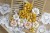 kwiaty-z-tkaniny-do-kolekcji-papierow-paulas-attic-scrapboys-3.jpg